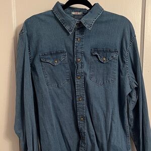 Wrangler Denim Shirt with Snaps - Women’s XL